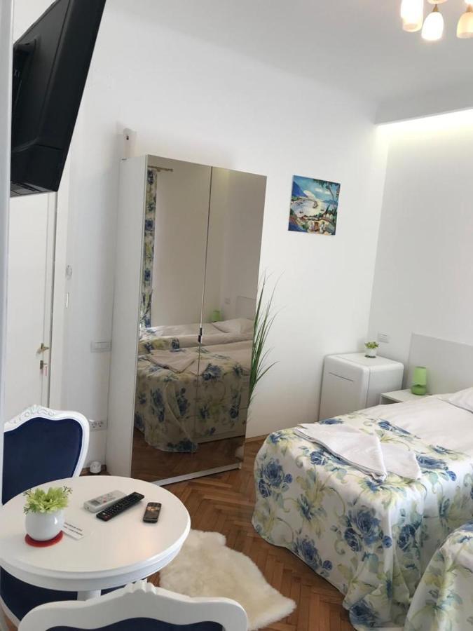 Victoria Luxury Apartment 11 ブカレスト エクステリア 写真